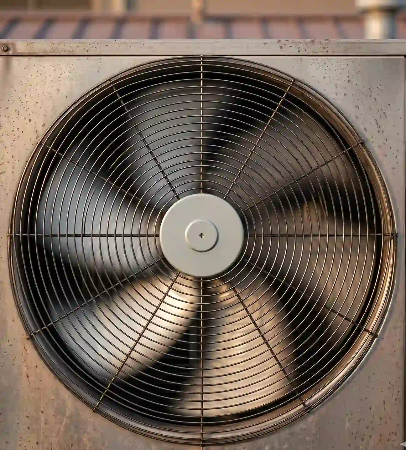 High-efficiency fan blades in outdoor unit